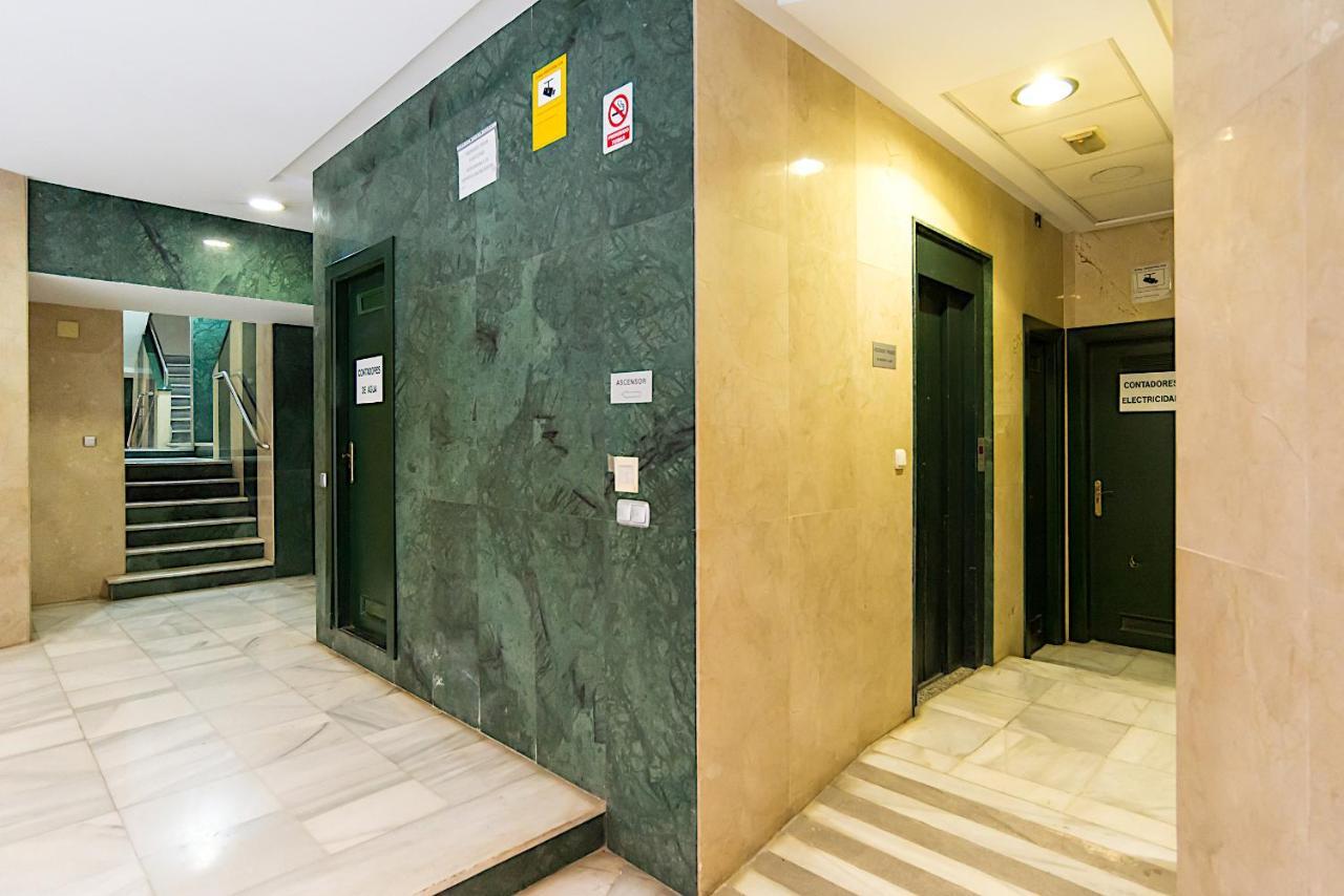 Soho Rooms Citycenter, Young People Only Малага Экстерьер фото